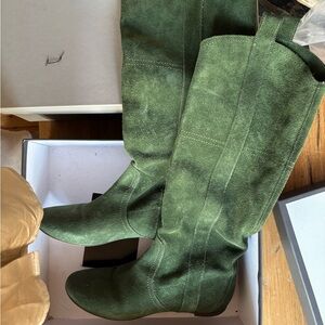 Elegant Green Over the Knee Suede Boots